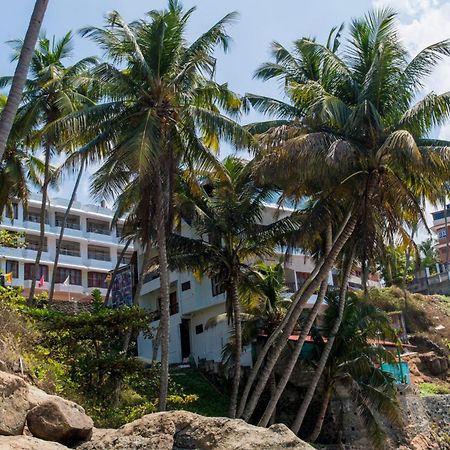Surya Beach Resort 코발람비치 외부 사진