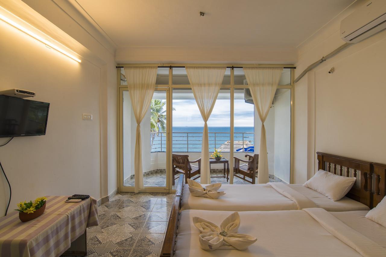 Surya Beach Resort 코발람비치 외부 사진