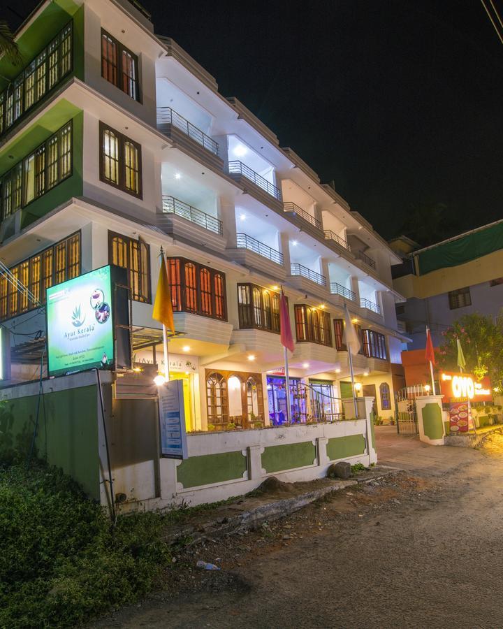 Surya Beach Resort 코발람비치 외부 사진