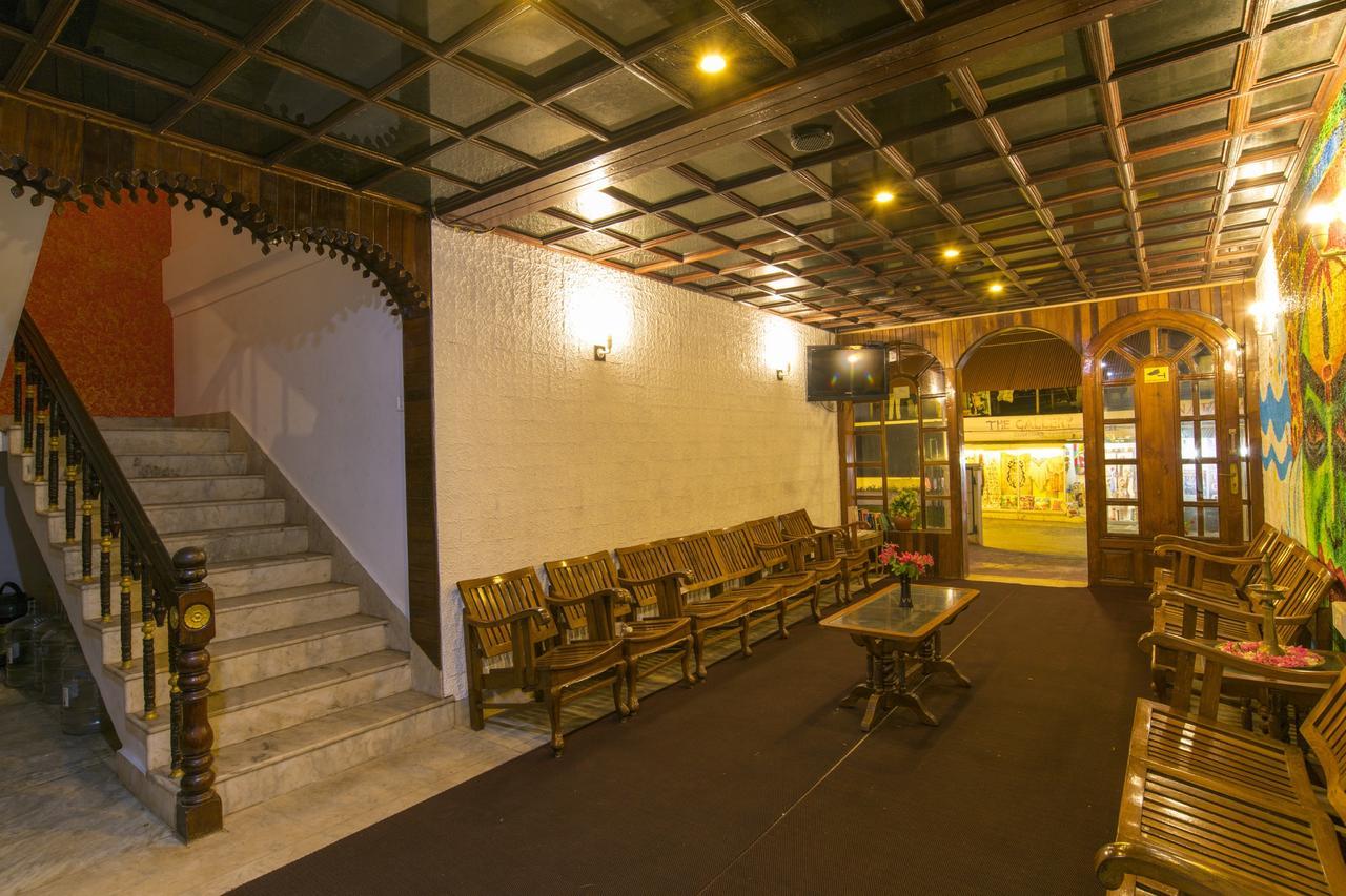 Surya Beach Resort 코발람비치 외부 사진
